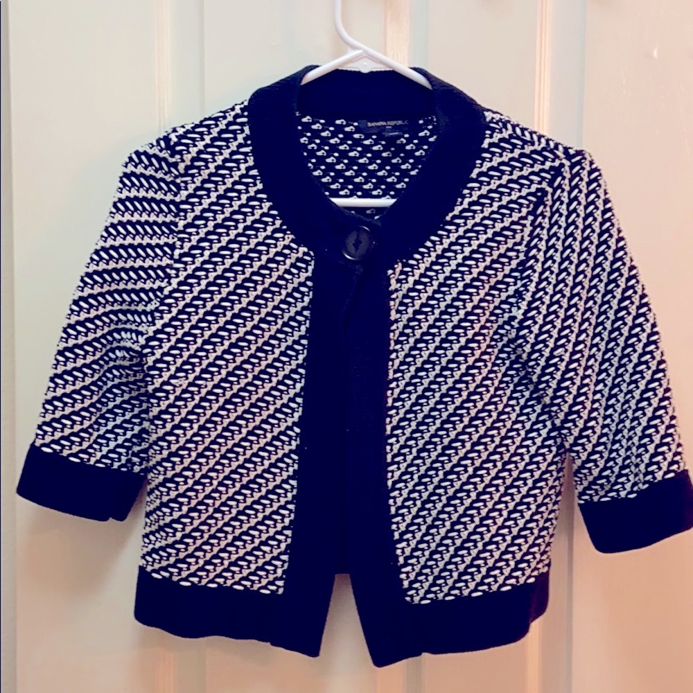 Banana Republic size small cropped sweater